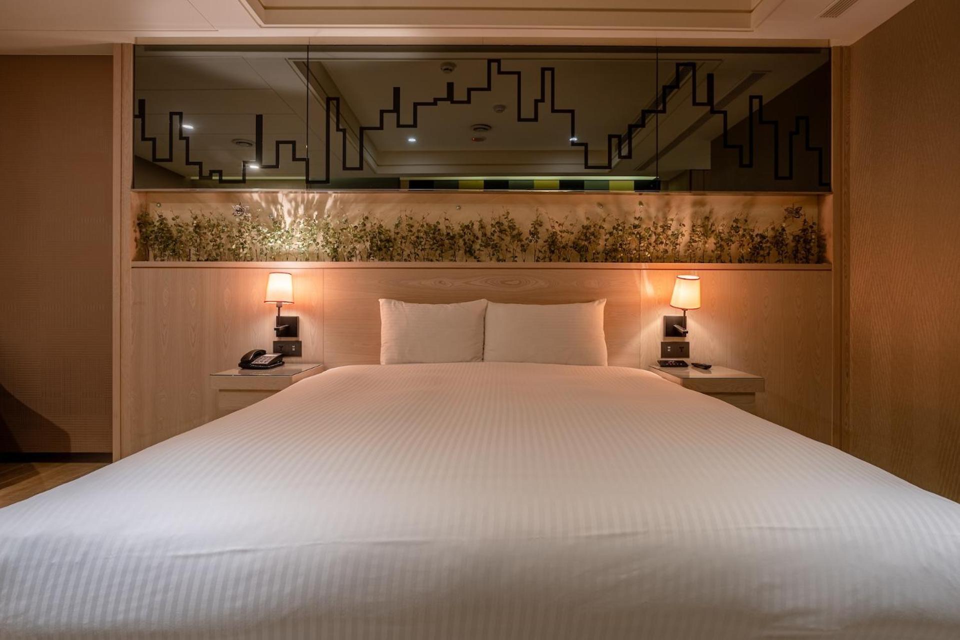 Guide Hotel Taichung Ziyou Εξωτερικό φωτογραφία