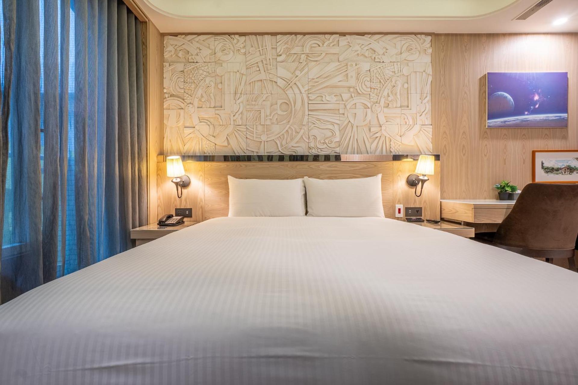Guide Hotel Taichung Ziyou Εξωτερικό φωτογραφία